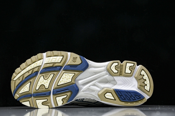 Asics Gel-Kayano 14 1201A019-105 