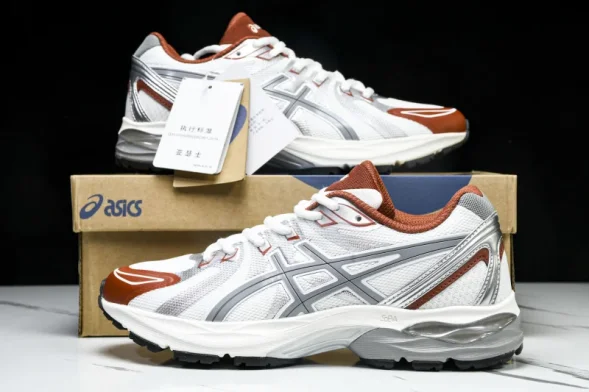 Asics Gel-Flux 4 CN 1011B646-100 