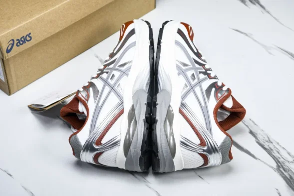 Asics Gel-Flux 4 CN 1011B646-100 