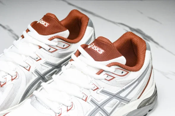 Asics Gel-Flux 4 CN 1011B646-100 