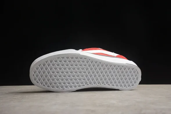 Vans Knu Skool VN0009QCJV6  