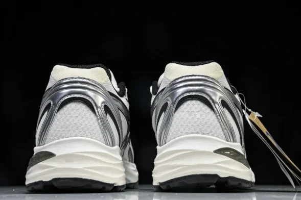 Asics Gel-Flux 4 CN 1012B464-102 