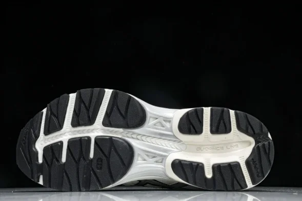 Asics Gel-Flux 4 CN 1012B464-102 