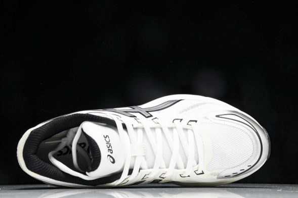 Asics Gel-Flux 4 CN 1012B464-102 