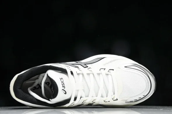 Asics Gel-Flux 4 CN 1012B464-102 