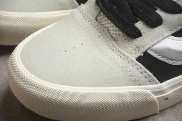 Vans Knu Skool VN0007DWHT 