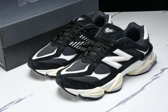 New Balance 9060 U9060AAA 