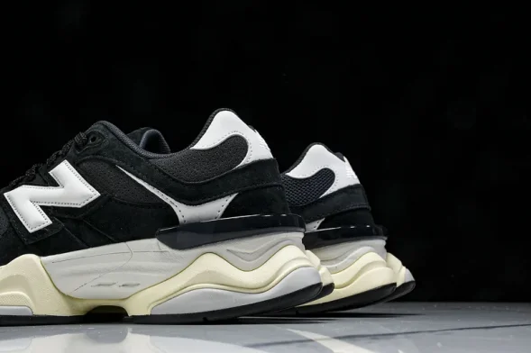 New Balance 9060 U9060AAA 