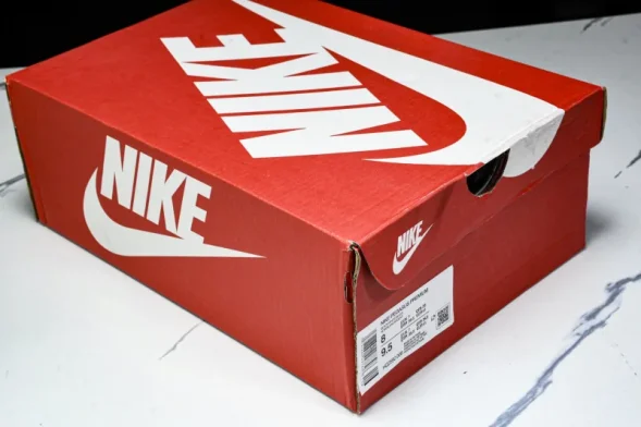 Nike Air Zoom Pegasus Premium HQ2592-008 