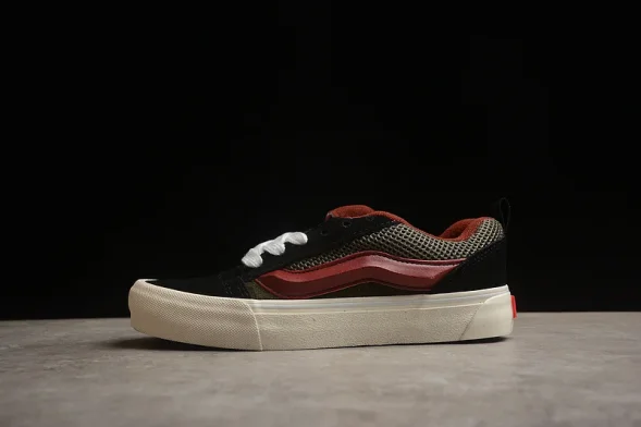 Vans Knu Skool VN0007QDBXV 