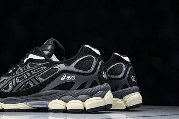 Asics Gel-NYC 1203A739-001 