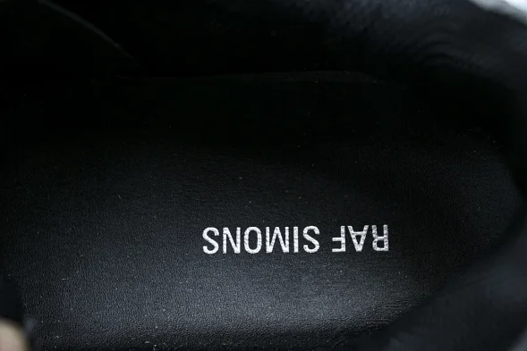 Raf Simons Cylon-21 HR740003L 