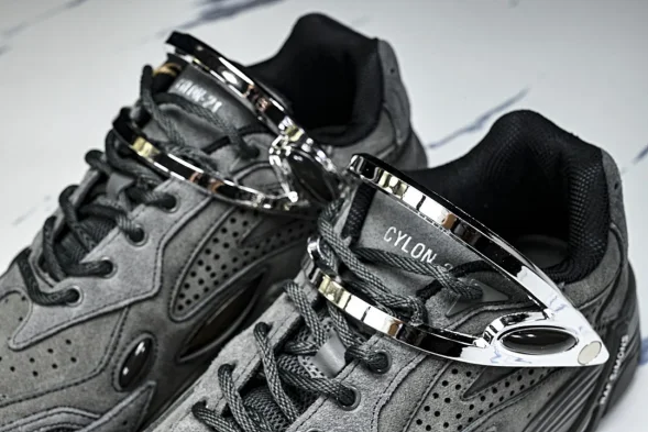 Raf Simons Cylon-21 HR740003L 