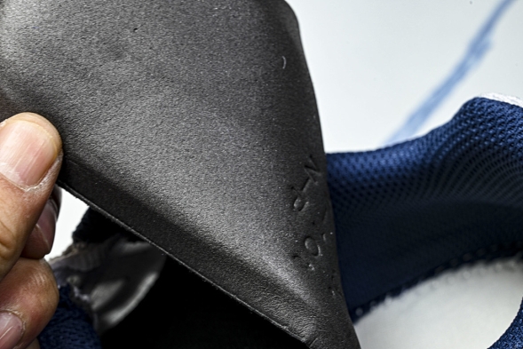 Asics Gel-Kayano 12.1 x Ronnie Fieg 1203A885-100 