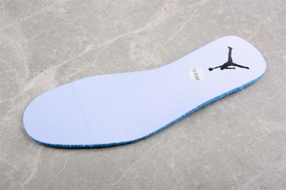 Nike Air Jordan 1 low Quilted Triple White DB6480-100 