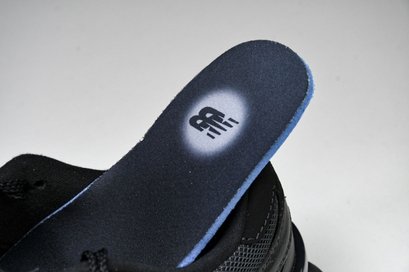 New Balance 9060 U9060NR 