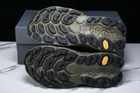 New Balance Fresh Foam X More V3TDS MTMORNGN  