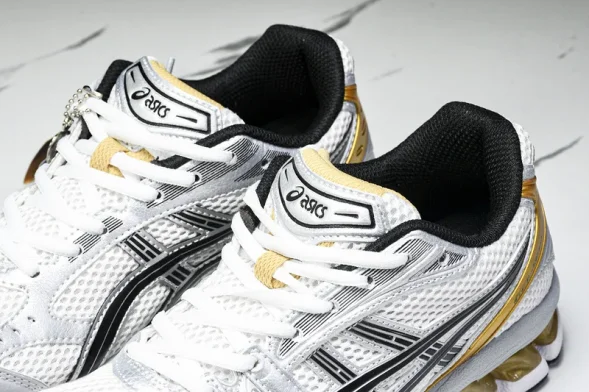 Asics Gel-Kayano 14 1201A109-102 