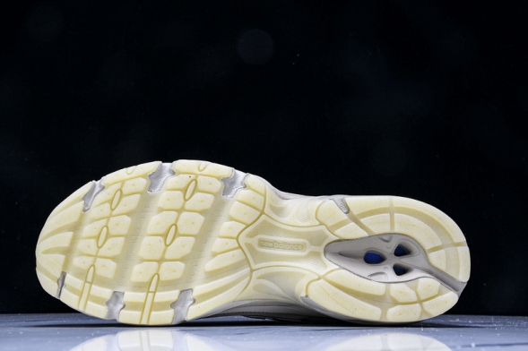 New Balance 740 U740LN1 