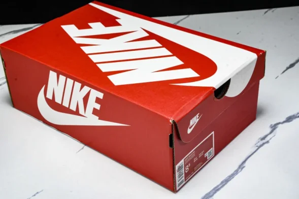 Nike Shox R4 AR3565-103 