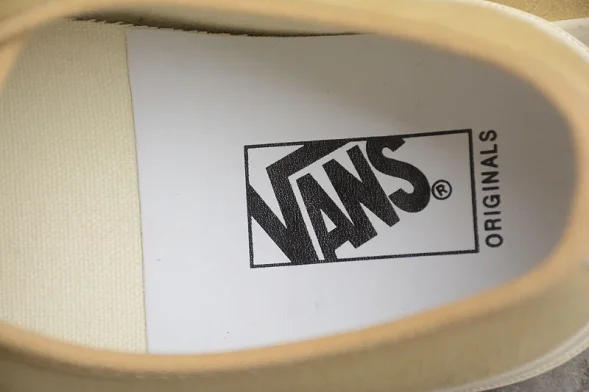 Vans Authentic VN0A5FBDYLW 