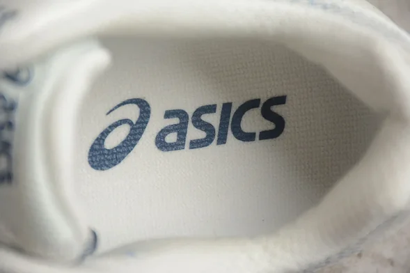 Asics GEL-KAHANA 8 1011B109-023 