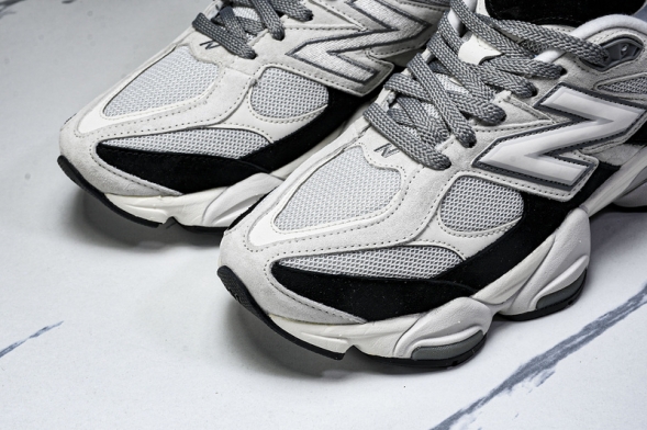 New Balance 9060 U9060JBB 