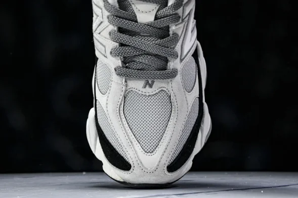 New Balance 9060 U9060JBB 