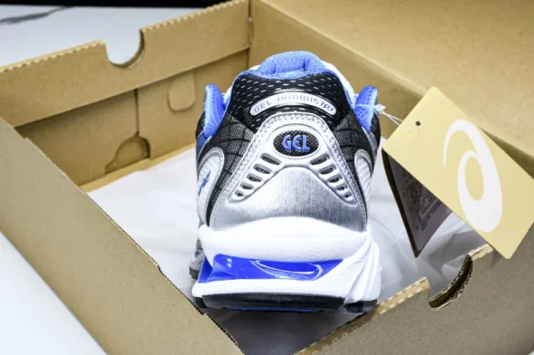Asics Gel-Nimbus 10.1 1203A543-101 