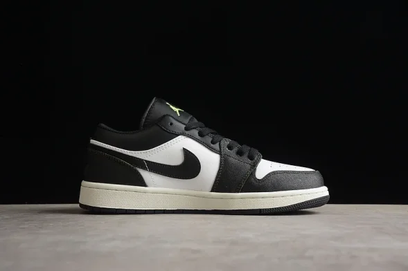 Nike Air Jordan 1 low DO8244-003  