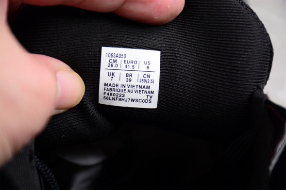 Asics Gelhoop V14 1063A050-001 