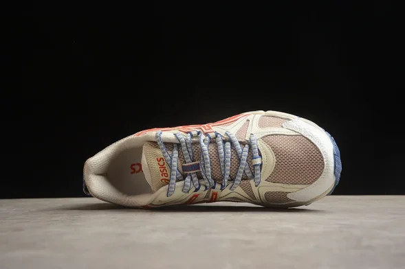 Asics GEL-KAHANA 8 1011B109-200 