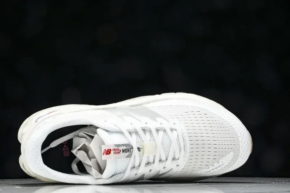 New Balance Fresh Foam X More V3TDS MTMORNWT 