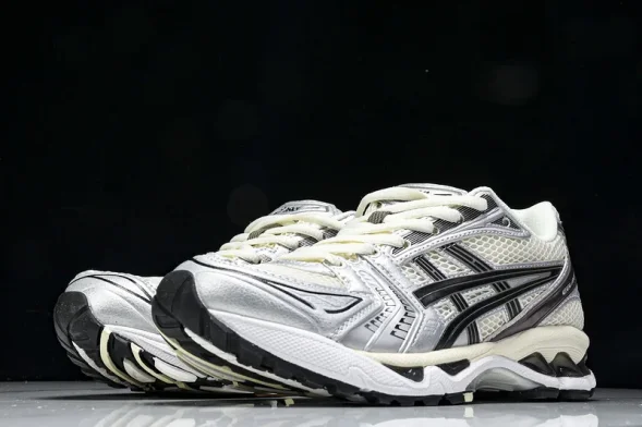 Asics Gel-Kayano 14 1201A019-108 