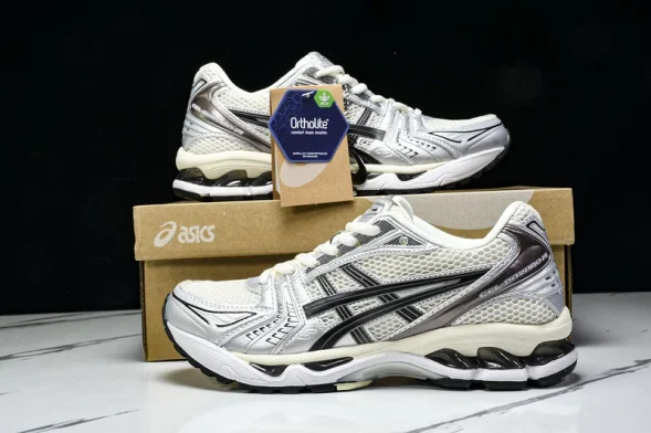 Asics Gel-Kayano 14 1201A019-108 
