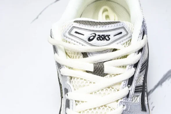 Asics Gel-Kayano 14 1201A019-108 