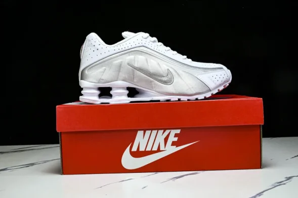 Nike Shox R4 AR3565-101 