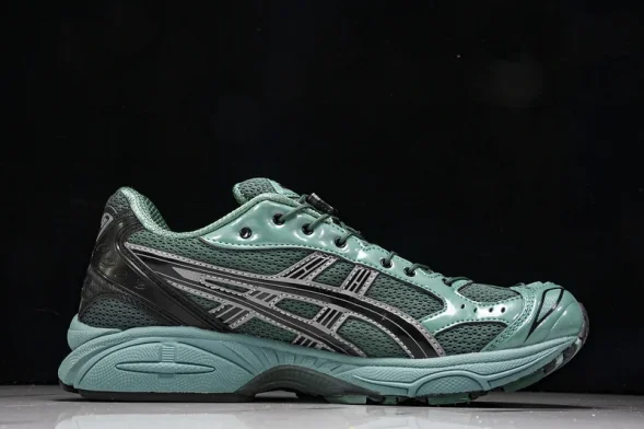Asics Gel-Kayano 14 1201A922-300 