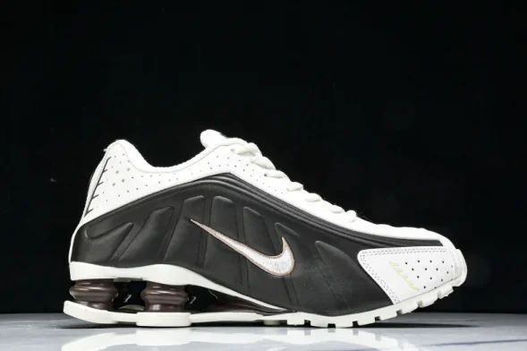 Nike Shox R4 AR3565-104 