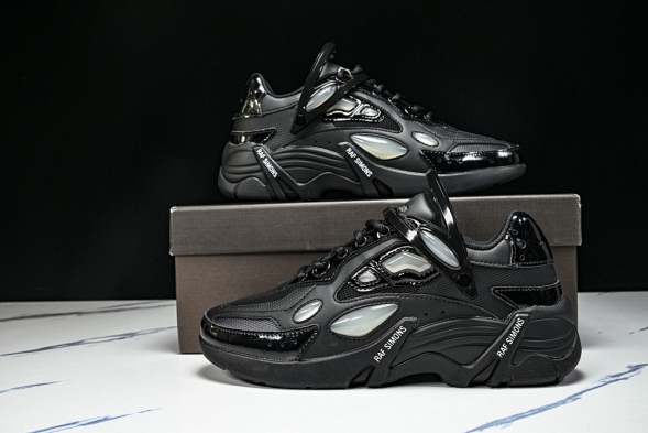 Raf Simons Cylon-21 HR740011L 