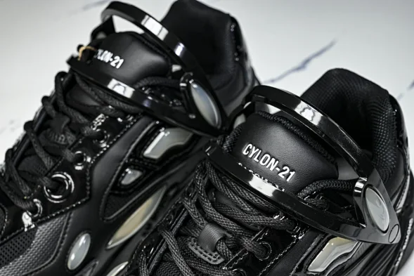 Raf Simons Cylon-21 HR740011L 