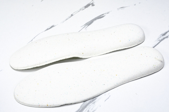 Asics Gel-Kayano 14 1201A922-100 