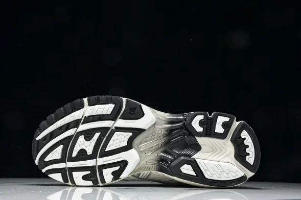Asics Gel-Kayano 14 1201A922-100 