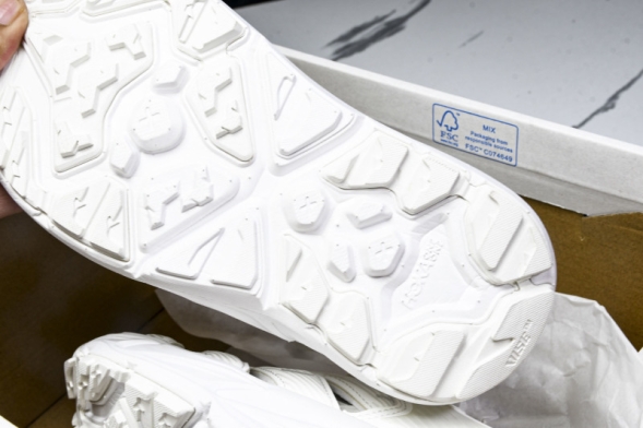 Hoka Hopara 1123112 WHWH 