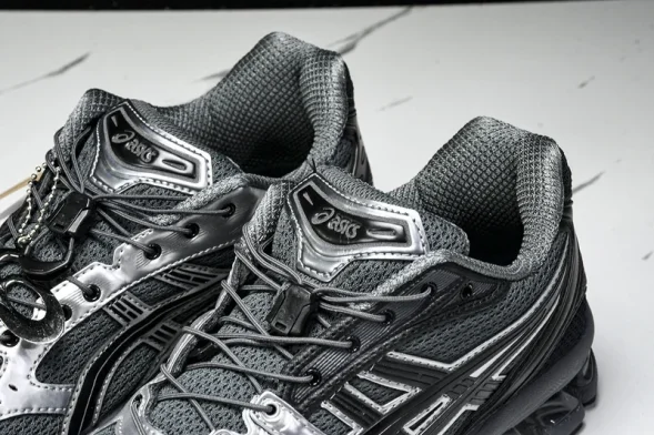 Asics Gel-Kayano 14 1201A922-020 