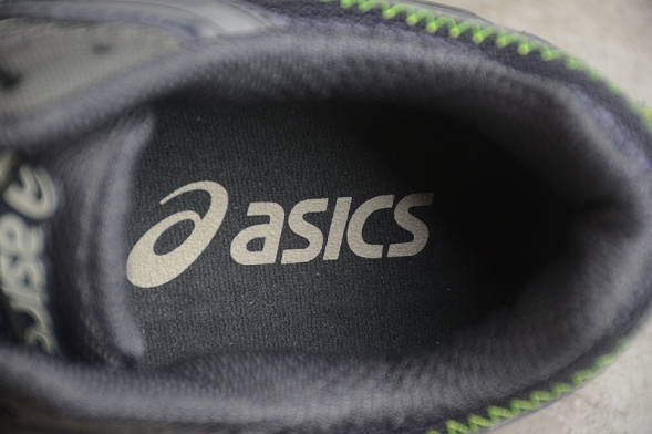 Asics GEL-KAHANA 8 1011B387-021 