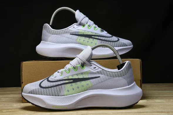 Nike Zoom Fly 5 DM8968 500 
