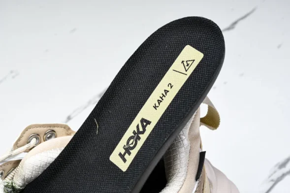 Hoka Kaha 2 Low GTX 1130530 SSEG 