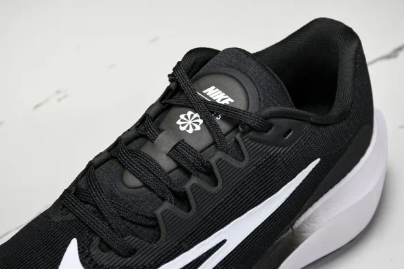 Nike Zoom Fly 5 DM8968 001 