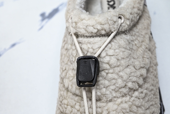 Asics Gel-Sonoma WT Teddy Fur 1203B036-020  